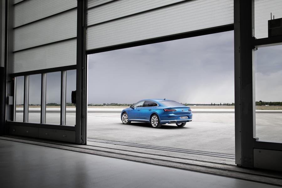  Volkswagen Arteon eHYBRID Elegance 2020 года  (WW) (фото 9 из 17)